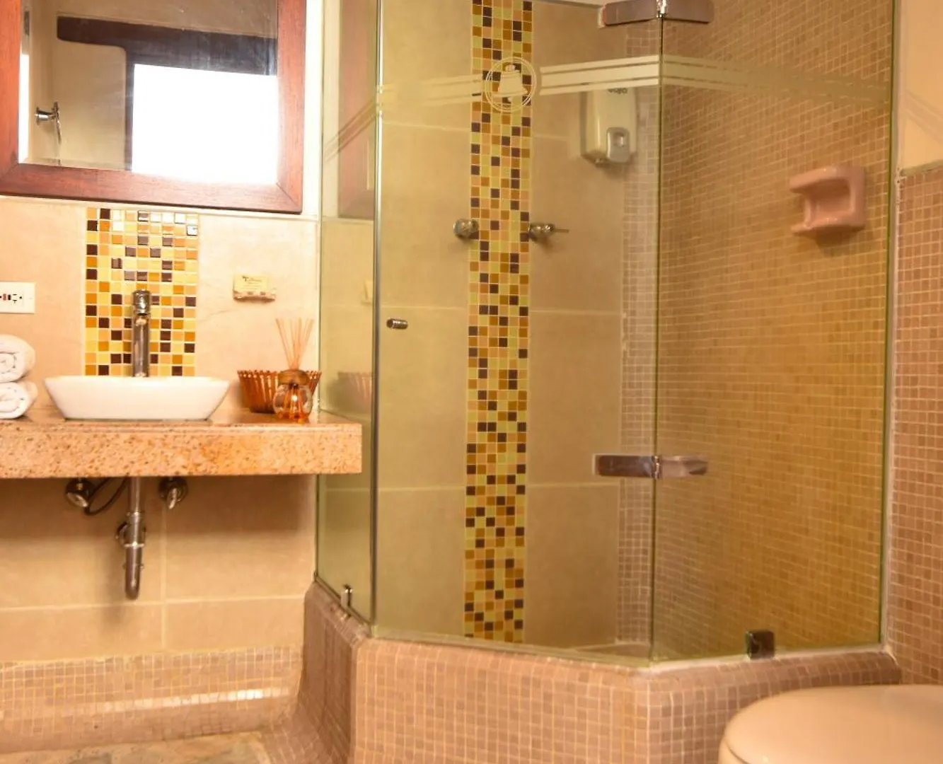 ***  La Campana Hotel Boutique Medellin Colombia
