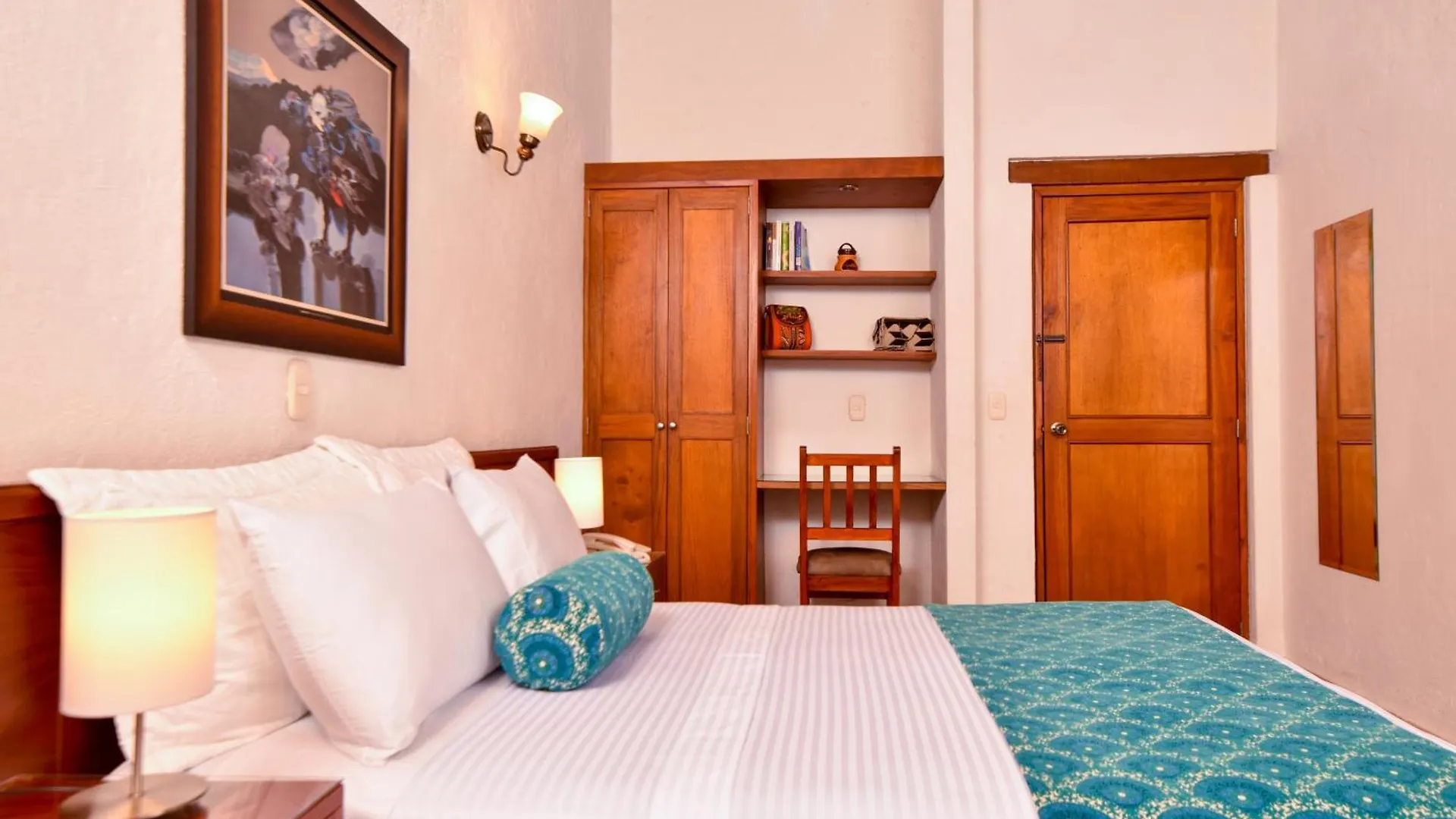 La Campana Hotel Boutique Medellin