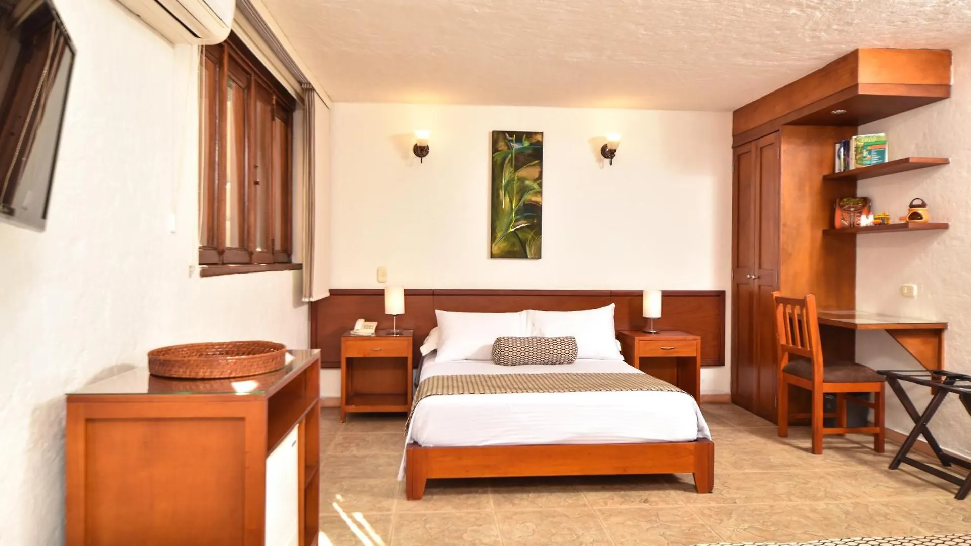 ***  La Campana Hotel Boutique Medellín Kolombiya