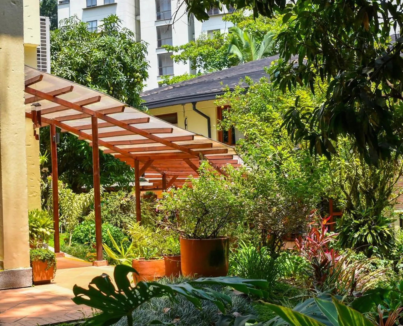 La Campana Hotel Boutique Medellín 3*,